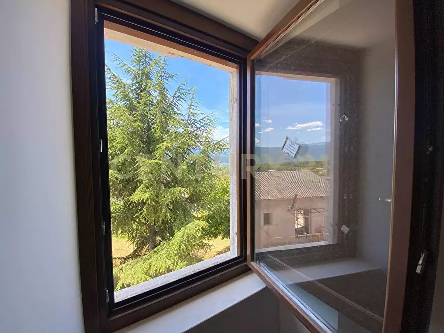 Immagine 21 di Casa bifamiliare in vendita  in Via codacchio 47 a Poggio Picenze