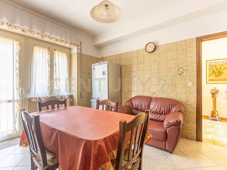 Immagine 10 di Trilocale in vendita  in Via Francavilla Fontana 37 a Roma