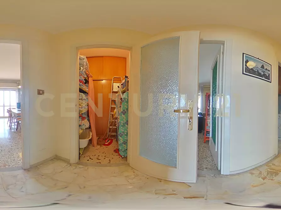 Immagine 74 di Attico in vendita  in Viale Mario Rapisardi 353 a Catania