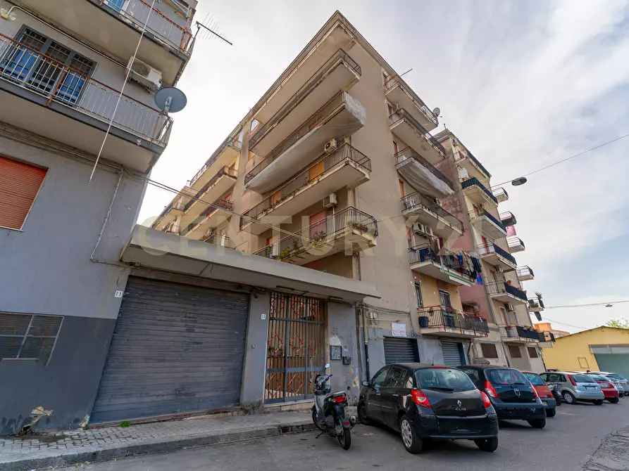 Immagine 47 di Trilocale in vendita  in Via Giambattista Pensabene 13 a Catania