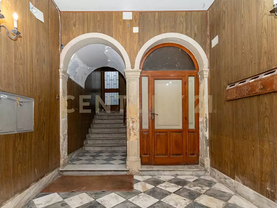 Immagine 5 di Appartamento in vendita  in Via Pacini a Catania