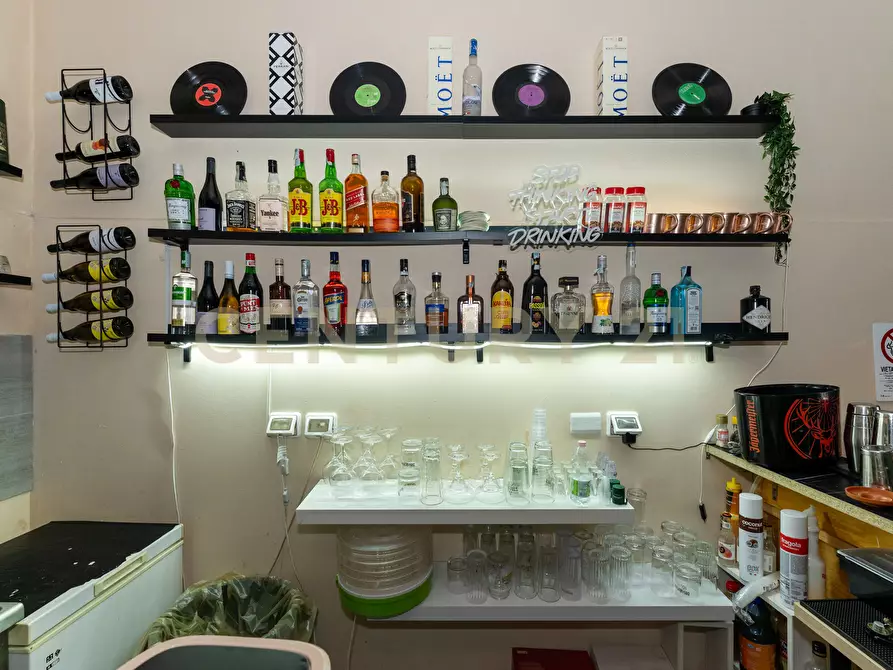 Immagine 20 di Pizzeria / Pub in vendita  in Via Gemmellaro 61 a Catania