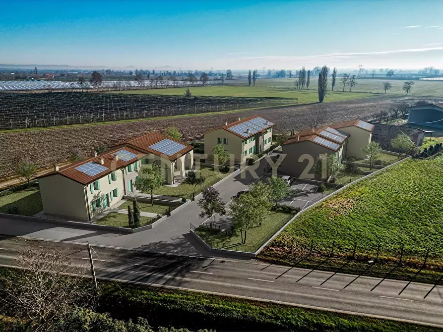 Immagine 12 di Casa semindipendente in vendita  in Via Toffanelle Nuove a Zevio