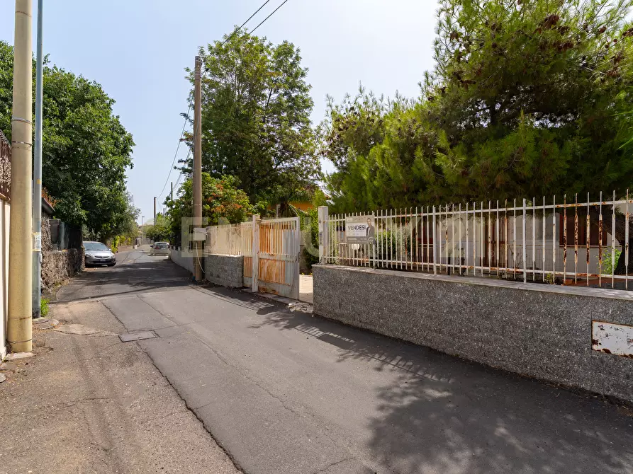 Immagine 46 di Villa in vendita  in Via Michelangelo Buonarroti 4 a Tremestieri Etneo