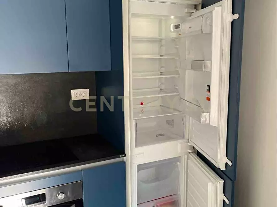 Immagine 3 di Trilocale in affitto  in Via dei Sommozzatori 7 a Roma