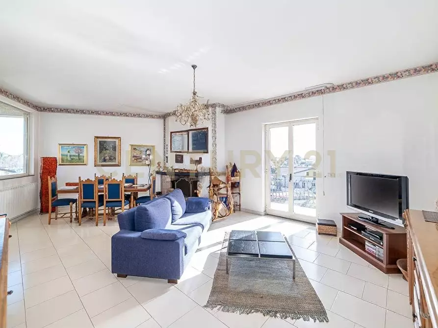 Immagine 21 di Casa indipendente in vendita  in via salaria 5 a San Giovanni La Punta