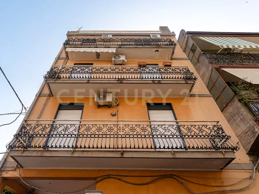 Immagine 26 di Trilocale in vendita  in Via dei Sanguinelli 11 a Catania