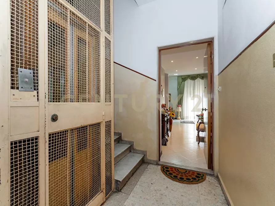 Immagine 32 di Trilocale in vendita  in Via Zuccarelli 70 a Catania