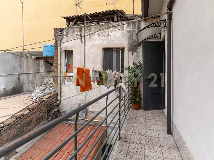 Immagine 29 di Porzione di casa in vendita  in Via Giudice 10 a Catania