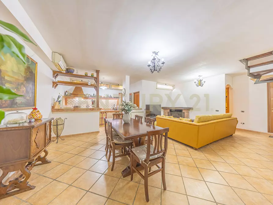 Immagine 24 di Pentalocale in vendita  in Via Ticino 55 a Anzio