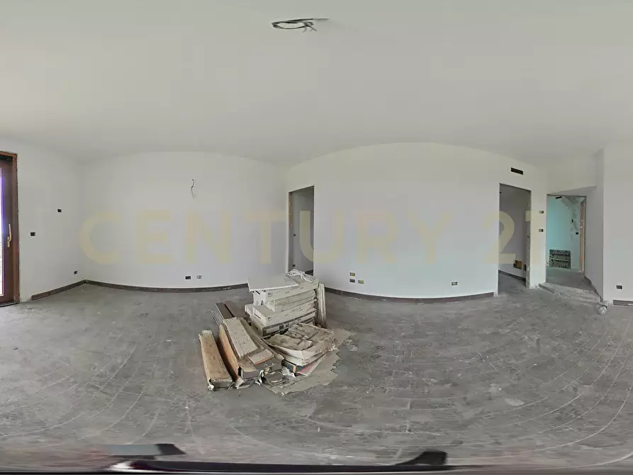 Immagine 82 di Pentalocale in vendita  in Via Lorenzo Maddem 67 a Acireale