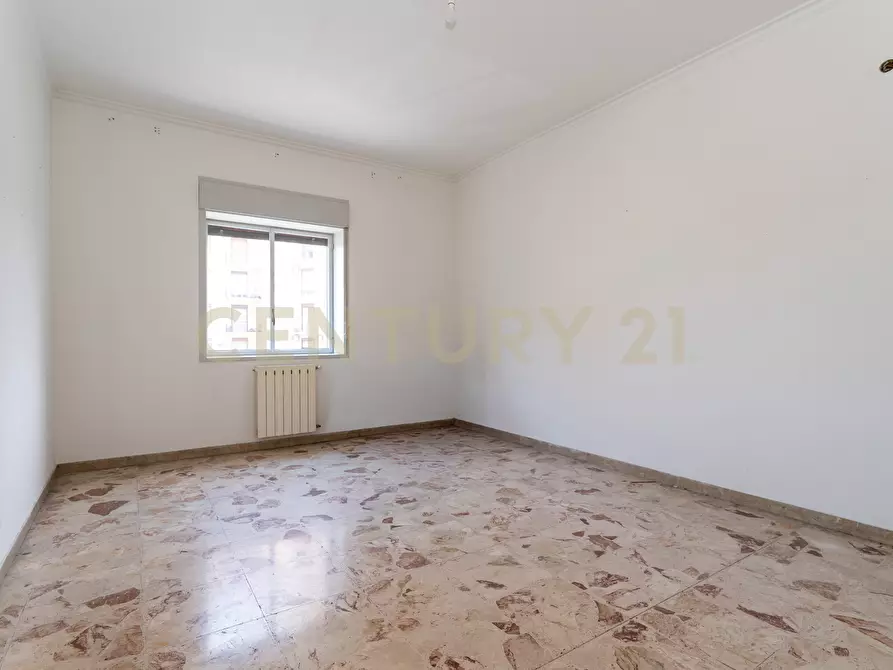 Immagine 18 di Quadrilocale in vendita  in Via Vincenzo Giuffrida 203 a Catania