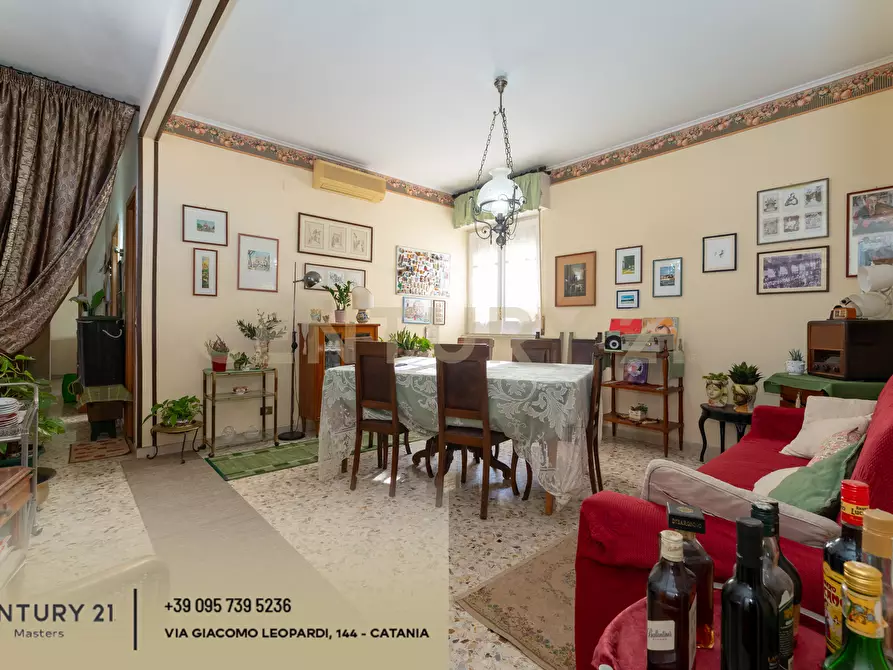 Immagine 68 di Attico in vendita  in Via Gargano 31 a Catania