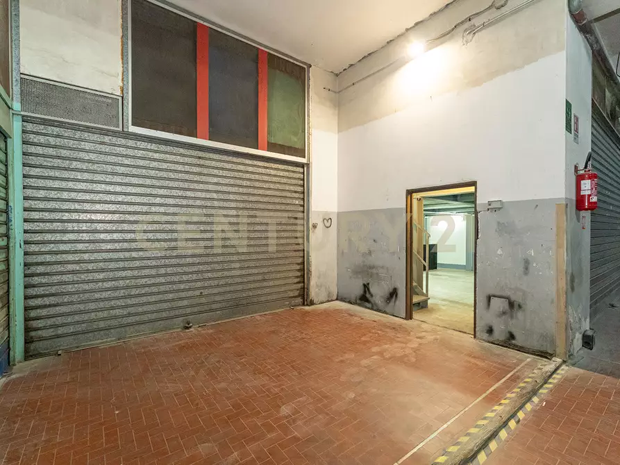 Immagine 10 di Garage in vendita  in Via del Rotolo 42/B a Catania
