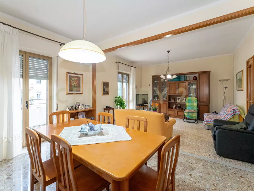 Immagine 20 di Trilocale in vendita  in Via Torino 86 a Catania