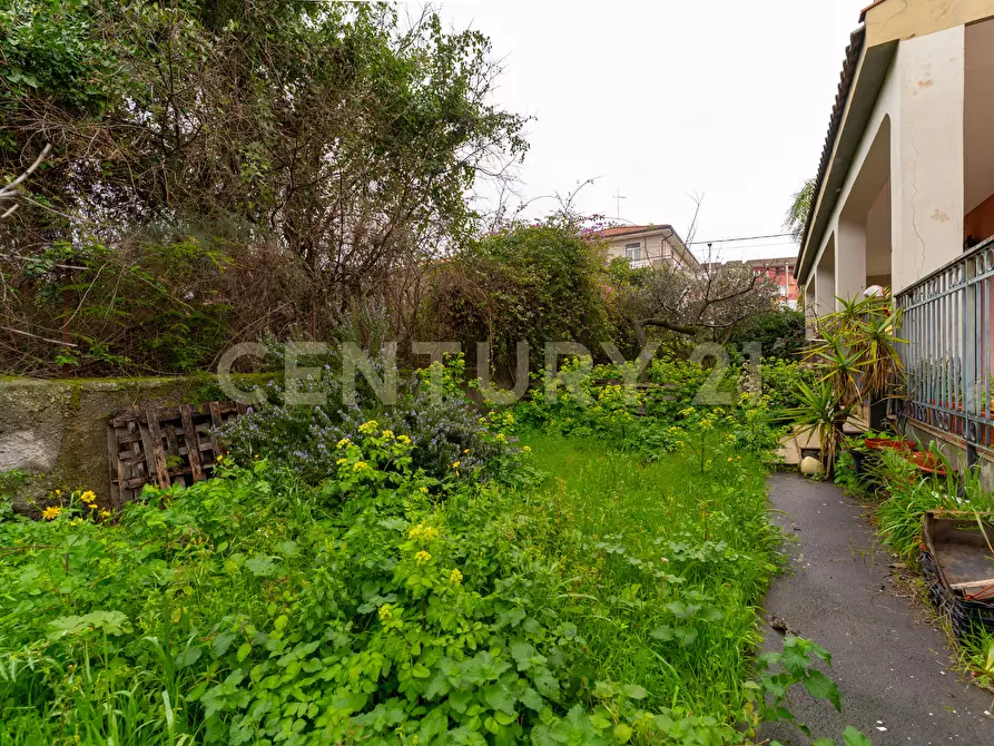 Immagine 11 di Villa in vendita  in Via Carmelina Naselli 51 a Catania