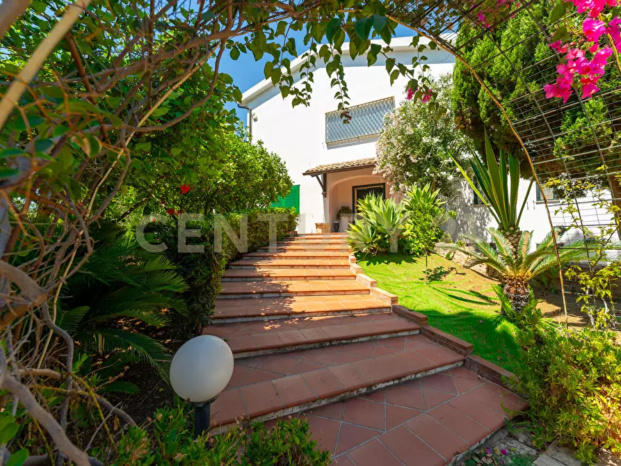 Immagine 2 di Villa in vendita  in viac strada provinciale pozzallo sampieri 2 a Modica