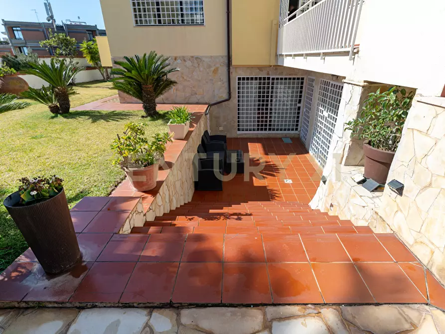 Immagine 35 di Villa in vendita  in Via Antonello da Messina 57 a Aci Castello