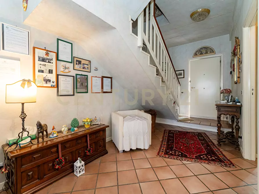 Immagine 10 di Casa semindipendente in vendita  in Via G. Leopardi 1 a Sant'agata Li Battiati