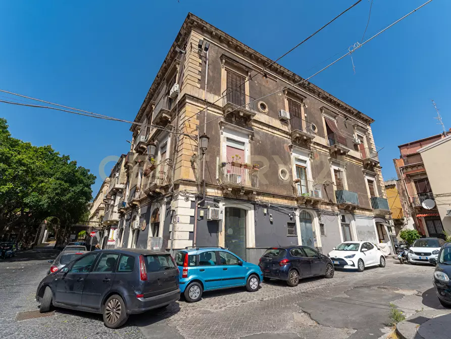 Immagine 7 di Quadrilocale in vendita  in Piazza Miracoli 2 a Catania