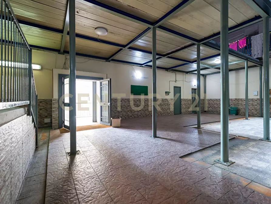 Immagine 17 di Quadrilocale in vendita  in Viale San Teodoro 7 a Catania