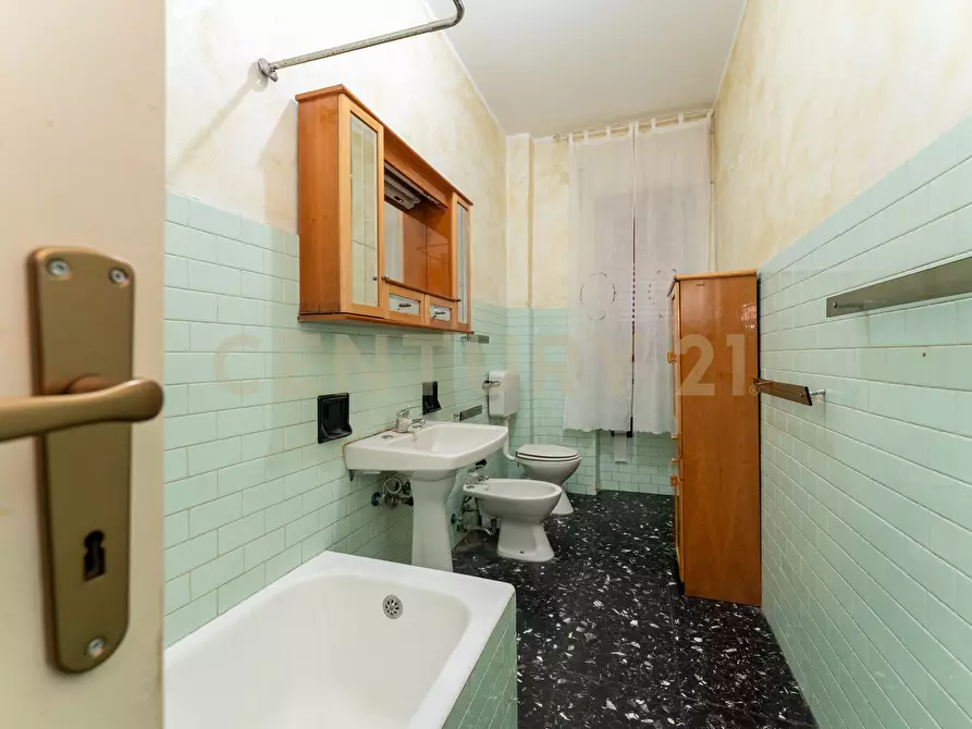 Immagine 26 di Trilocale in vendita  in Via Giambattista Pensabene 13 a Catania