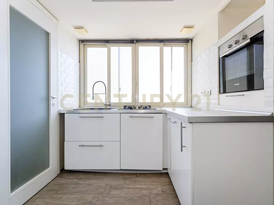 Immagine 5 di Trilocale in vendita  in Via Vittorio Emanuele Orlando 24 a Tremestieri Etneo