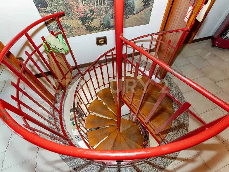 Immagine 41 di Casa indipendente in vendita  in Via Re Martino 212 a Catania