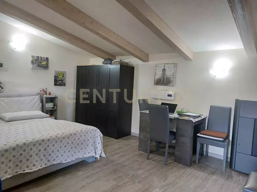 Immagine 23 di Loft/Open space in vendita  in via fonte antese snc a Radicofani