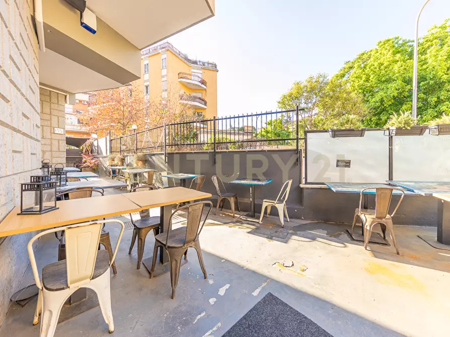 Immagine 22 di Bar / Ristorante in vendita  in Via della Farnesina 155 a Roma