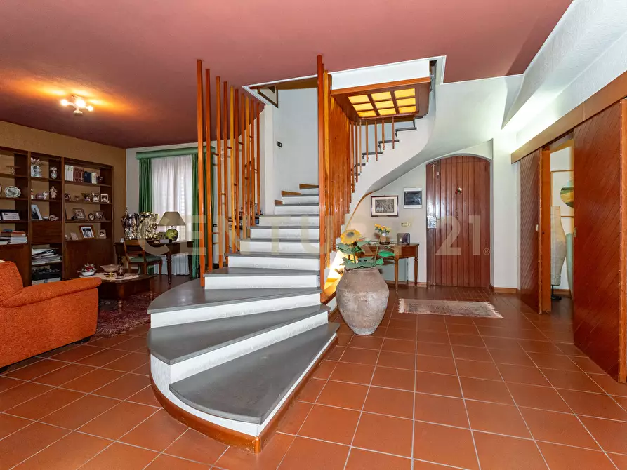 Immagine 7 di Villetta a schiera in vendita  in Via Carrubella 8 a Catania