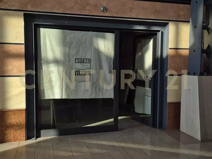 Immagine 15 di Locale commerciale in vendita  in Via Franco Borgo a Civitella Paganico