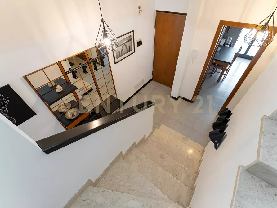 Immagine 63 di Quadrilocale in vendita  in Viale Giuseppe Lainò 7 a Catania