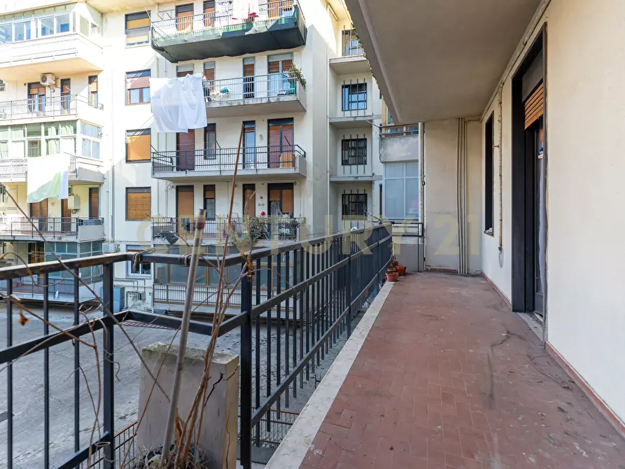 Immagine 16 di Pentalocale in vendita  in Via Fiume 12 a Catania