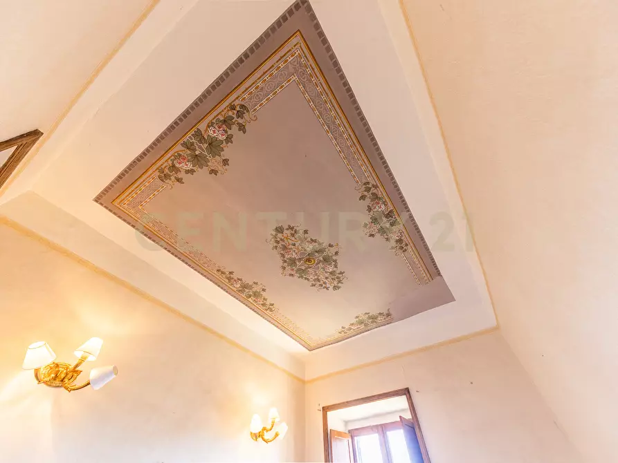 Immagine 27 di Villa in vendita  in Viale Giuseppe Mazzini 36 a Viterbo