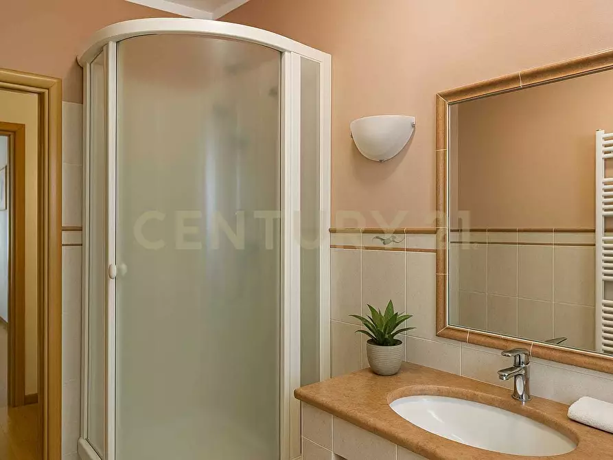 Immagine 23 di Pentalocale in vendita  in Via San Andrea 29 a Abbadia San Salvatore