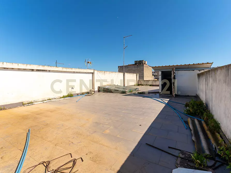 Immagine 45 di Palazzo in vendita  in Via Eraclea 82 a Lentini