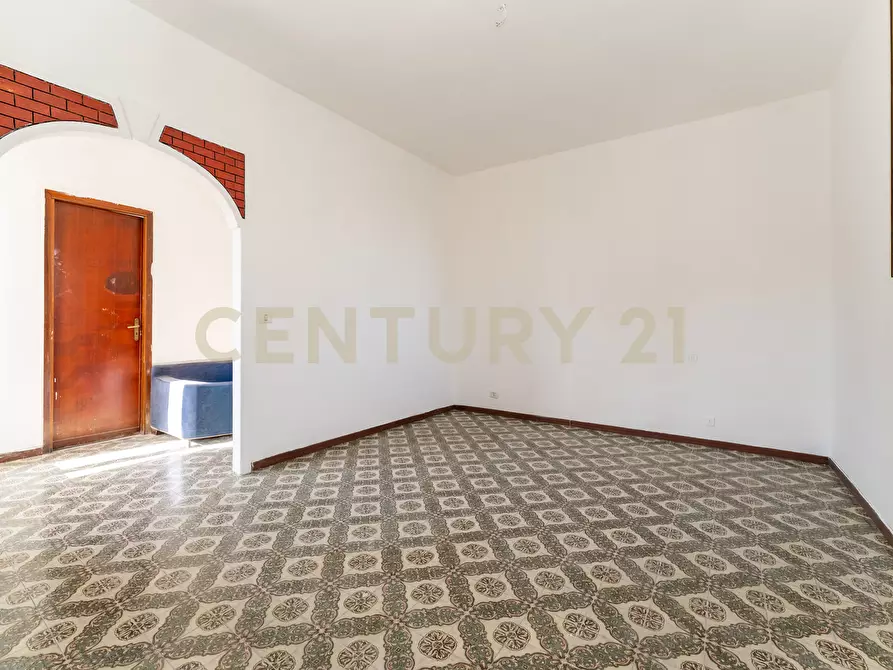 Immagine 2 di Bilocale in vendita  in Via Caduti del Lavoro 131 a Catania