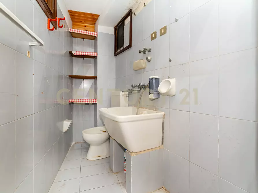 Immagine 29 di Casa indipendente in vendita  in Via Roma 119 a Mascalucia