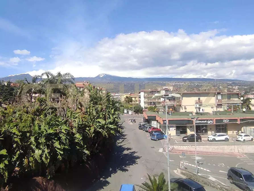 Immagine 14 di Bilocale in vendita  in Via Luigi Settembrini 2 a Giarre