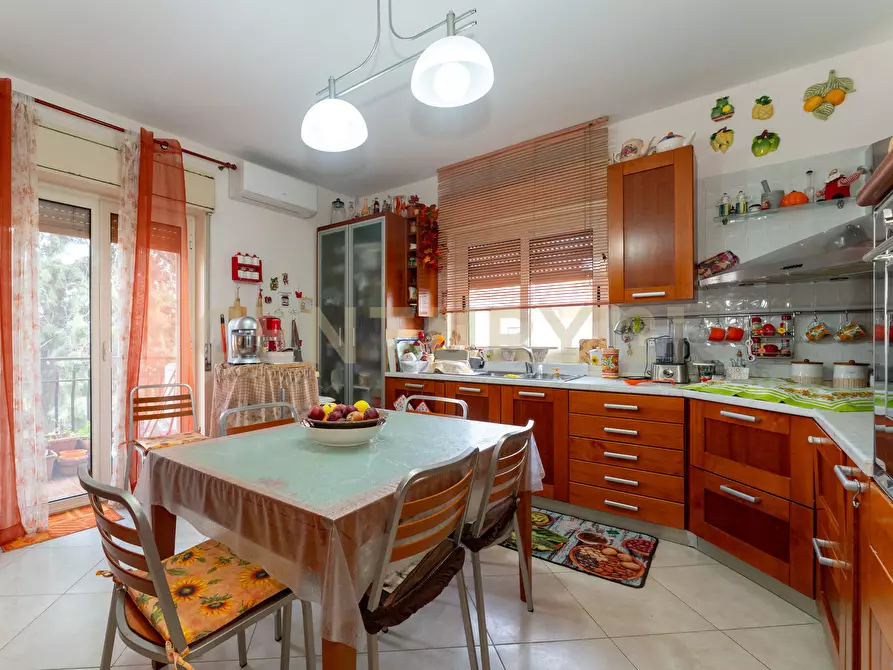 Immagine 32 di Quadrilocale in vendita  in Via Marcellino Giuseppe 19 a Catania