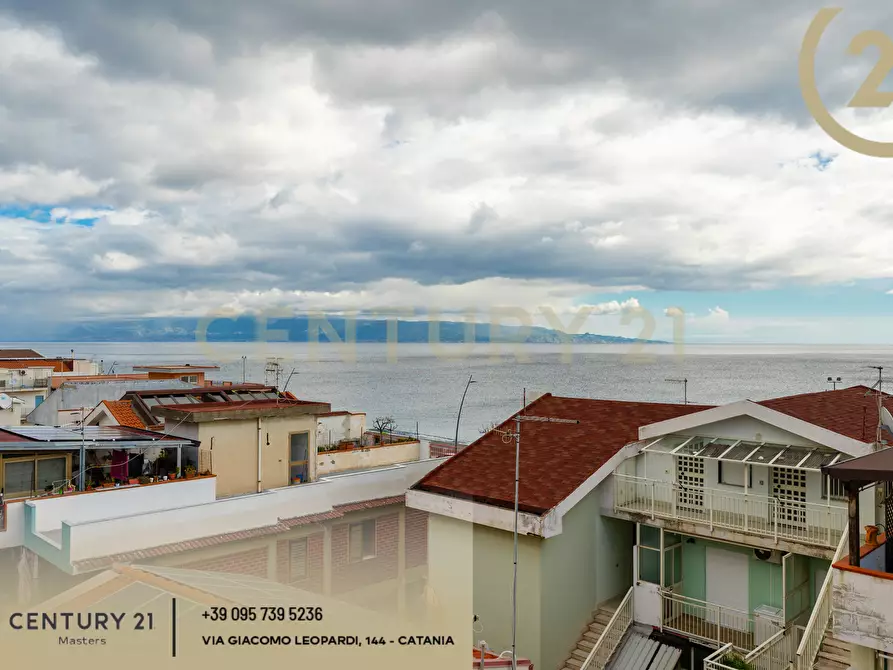 Immagine 34 di Trilocale in vendita  in Via Giuseppe Verdi 40 a Roccalumera