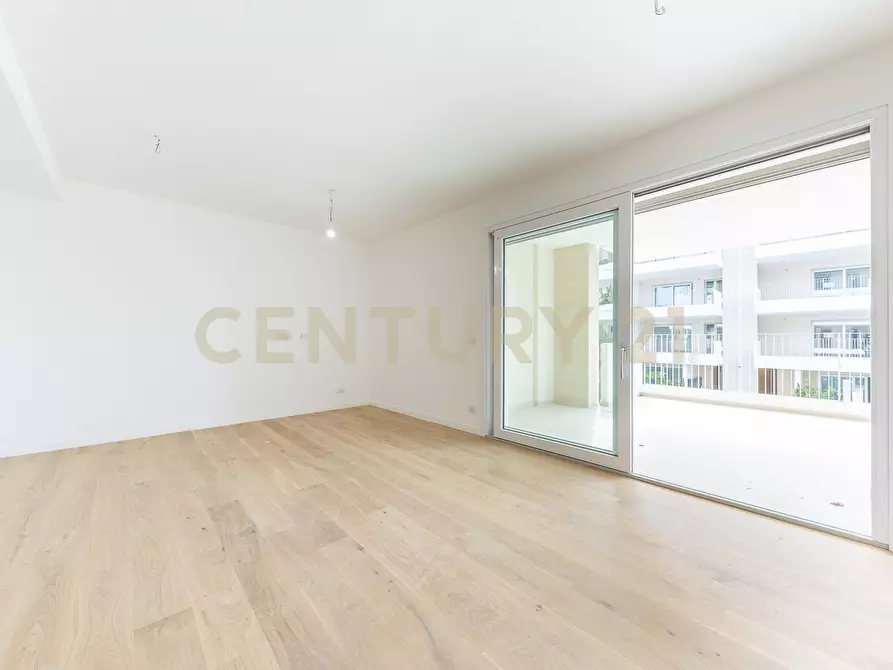 Immagine 1 di Quadrilocale in vendita  in Via della Vignaccia 45 a Roma