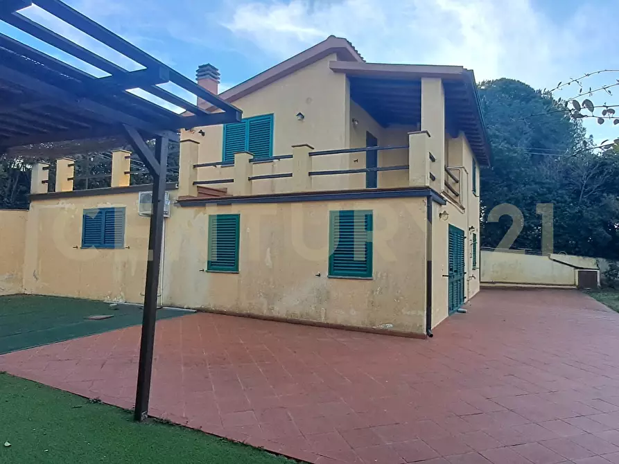 Immagine 1 di Villa in vendita  in Via Ponte Ilario a Orbetello