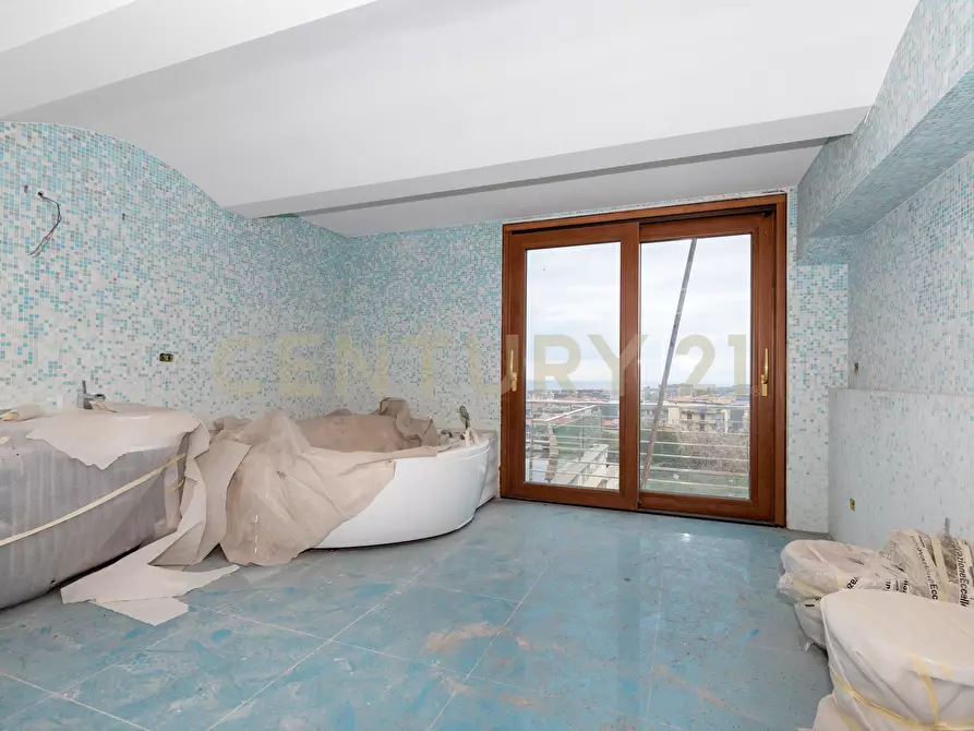 Immagine 50 di Pentalocale in vendita  in Via Lorenzo Maddem 67 a Acireale