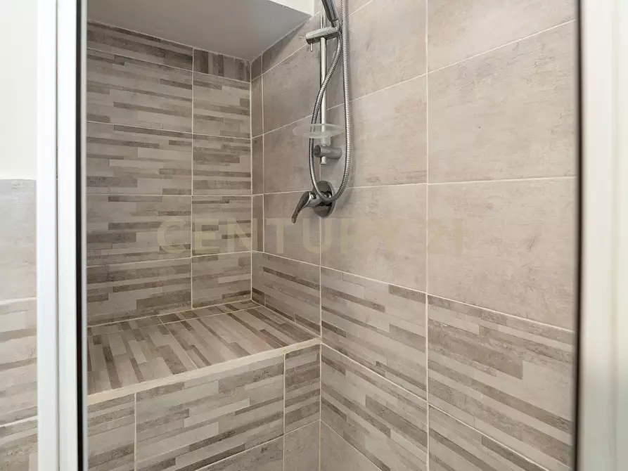 Immagine 23 di Casa indipendente in vendita  in vicolo croce 6 a Catania