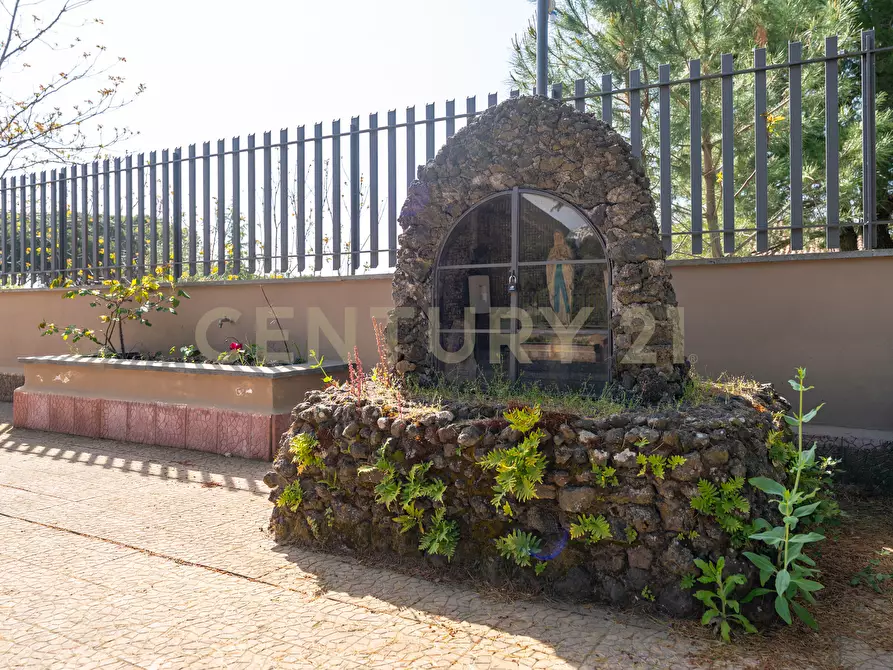 Immagine 7 di Villa in vendita  in Via Palermo 82 a Nicolosi