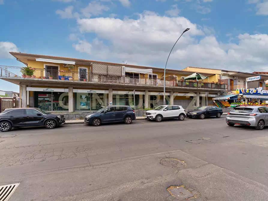 Immagine 2 di Quadrilocale in affitto  in Via della Regione 105 a San Giovanni La Punta