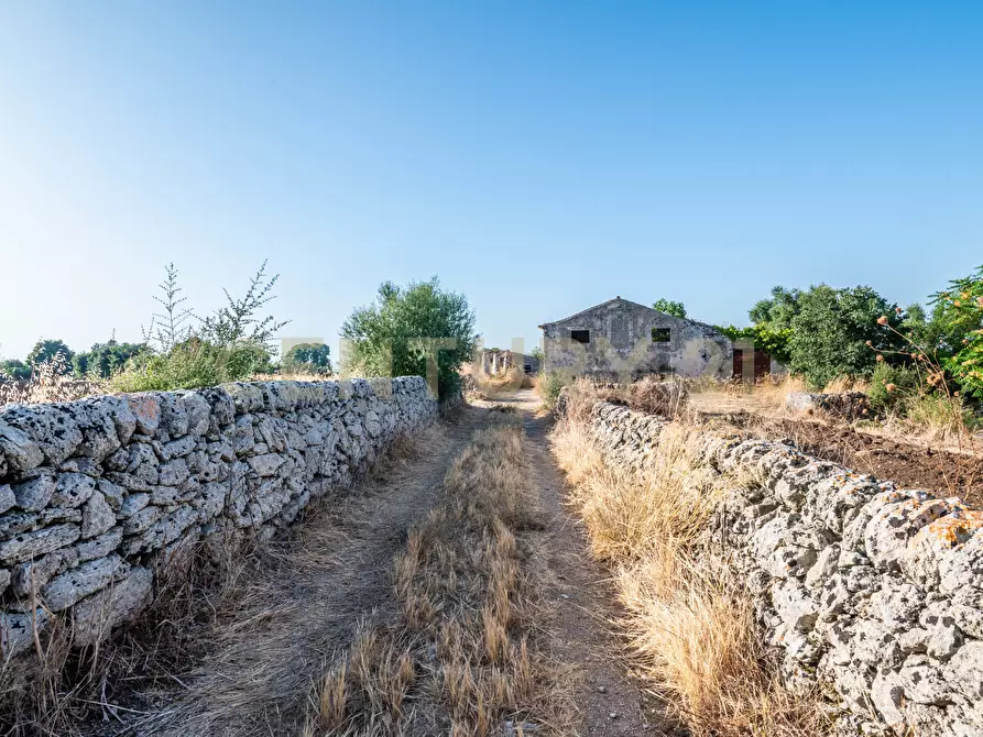 Immagine 31 di Terreno industriale in vendita  in Via per Floridia 11 a Siracusa