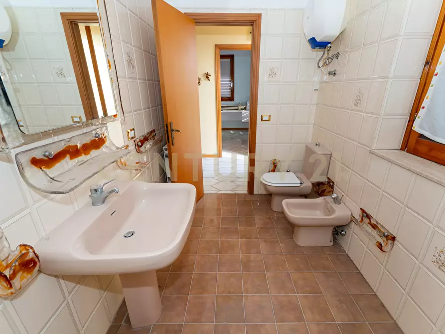 Immagine 50 di Casa bifamiliare in vendita  in Via Sebastiano Grasso 14 a Aci Catena